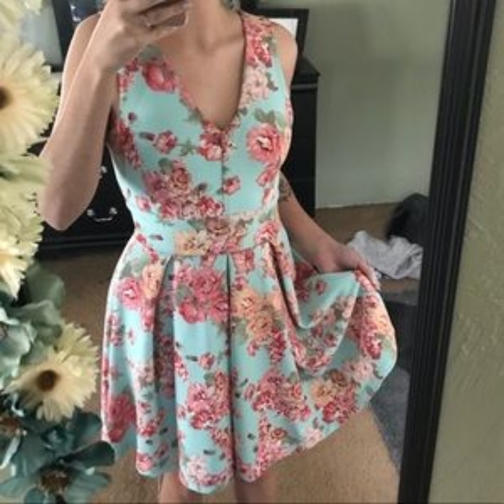 NEW English Rose Pink Floral Mini Dress! - Picture 7 of 7